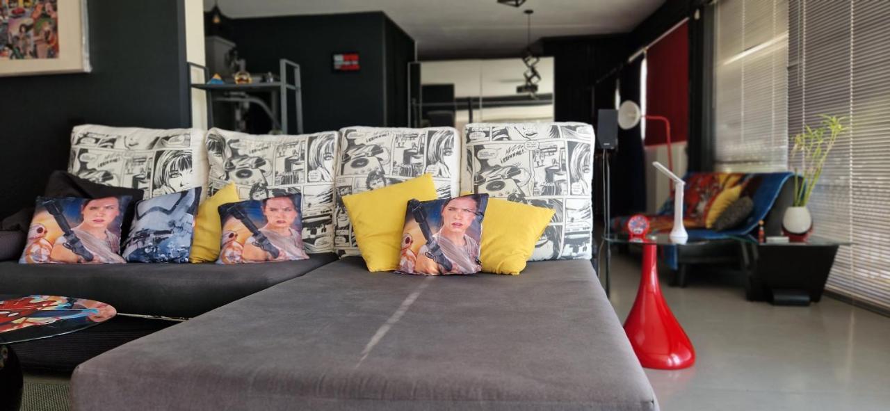 Athens Comic House Apartment ภายนอก รูปภาพ